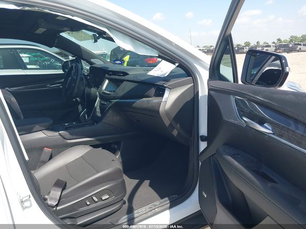 2025 CADILLAC XT5 AWD SPORT