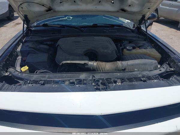 2016 DODGE CHALLENGER SXT