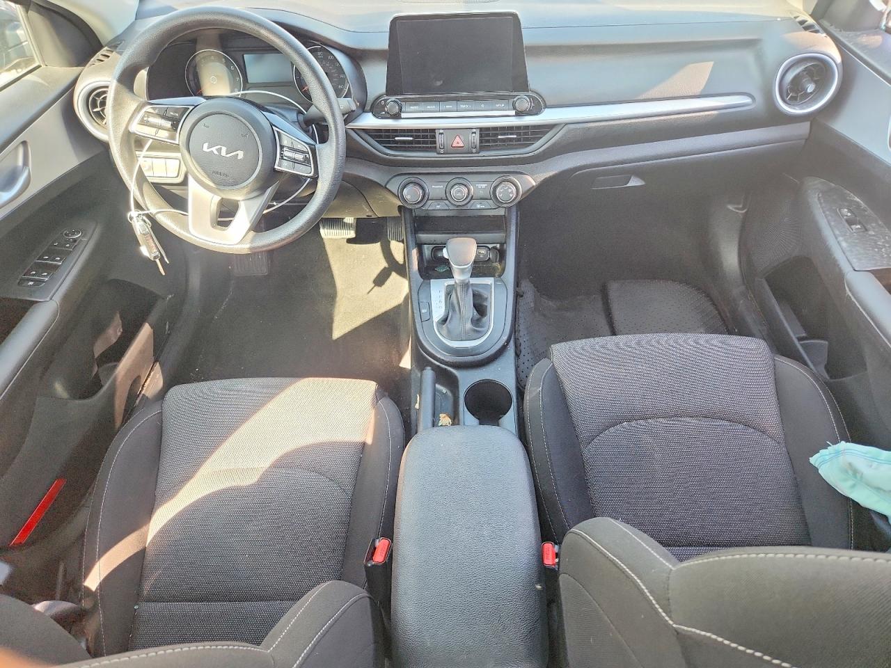 2024 KIA FORTE LX, LXS
