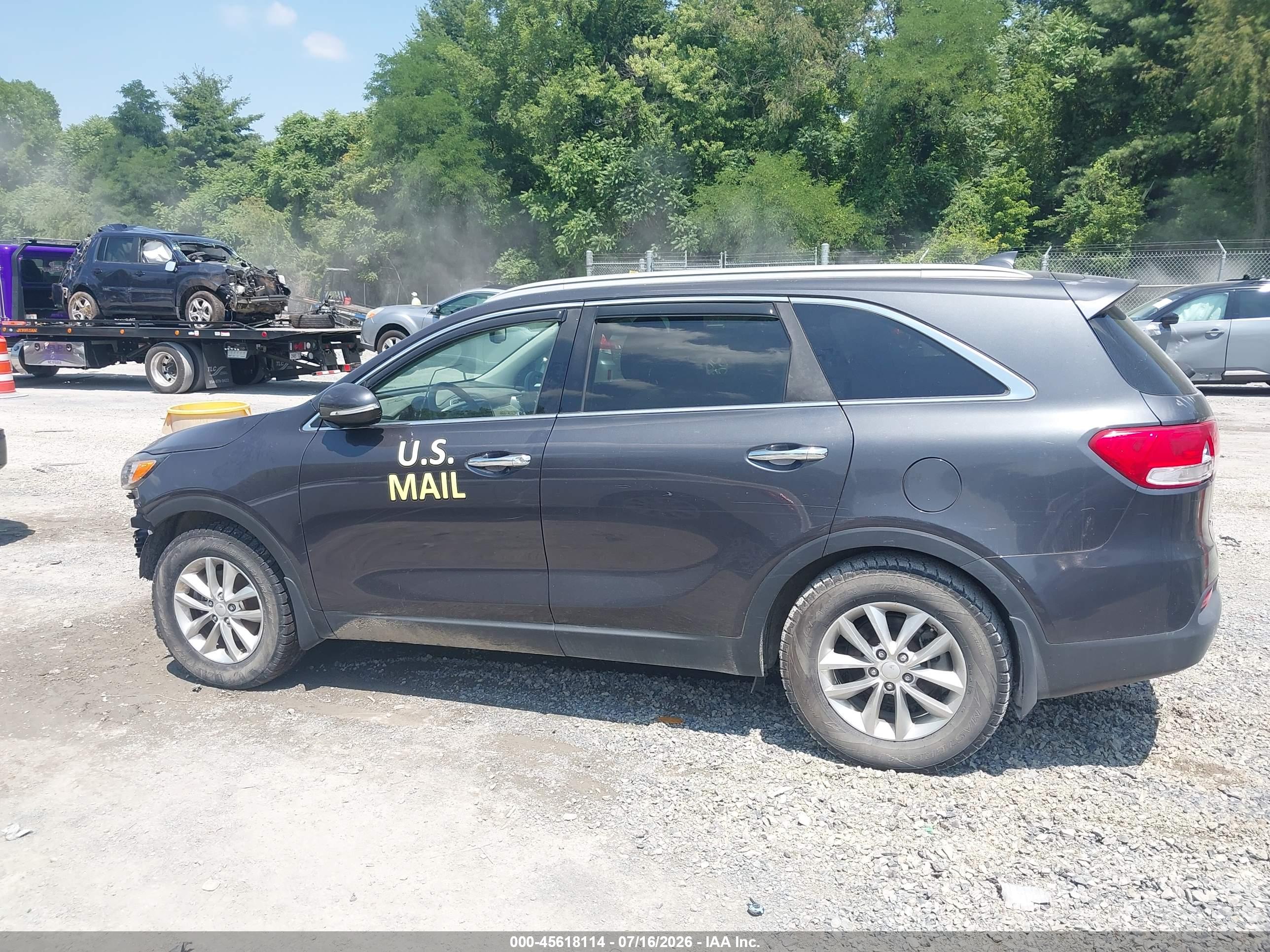2016 KIA SORENTO 2.4L LX