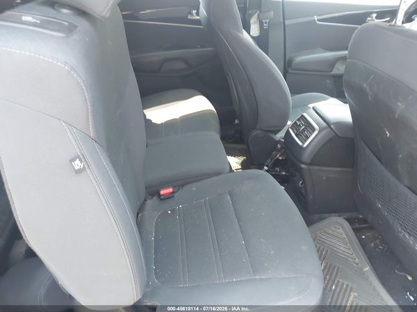 2016 KIA SORENTO 2.4L LX