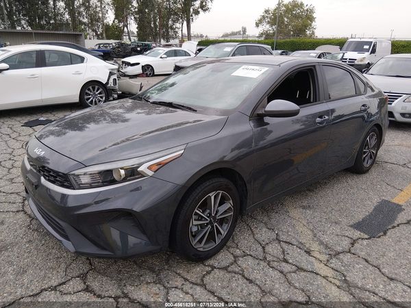 2023 KIA FORTE LXS