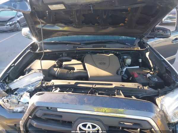 2017 TOYOTA TACOMA SR5 V6