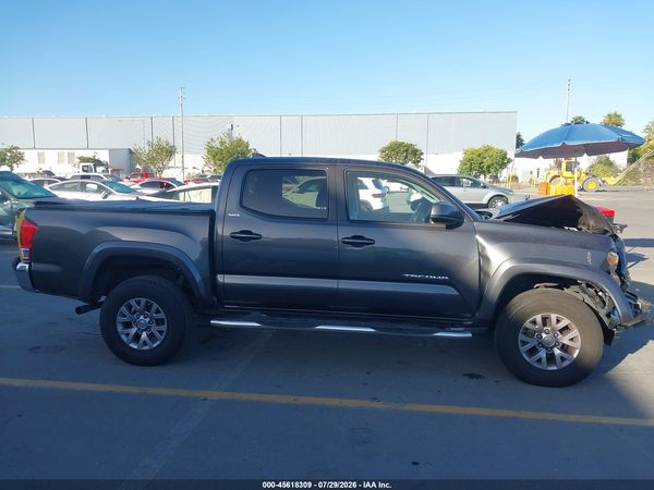 2017 TOYOTA TACOMA SR5 V6