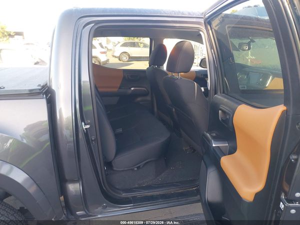 2017 TOYOTA TACOMA SR5 V6