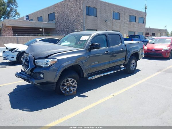 2017 TOYOTA TACOMA SR5 V6