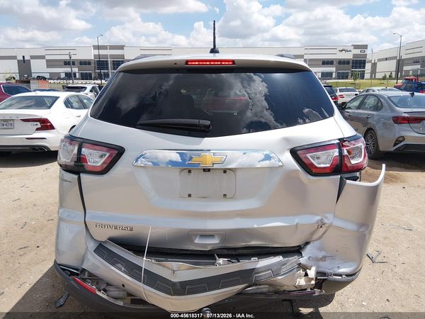2017 CHEVROLET TRAVERSE LT — I119