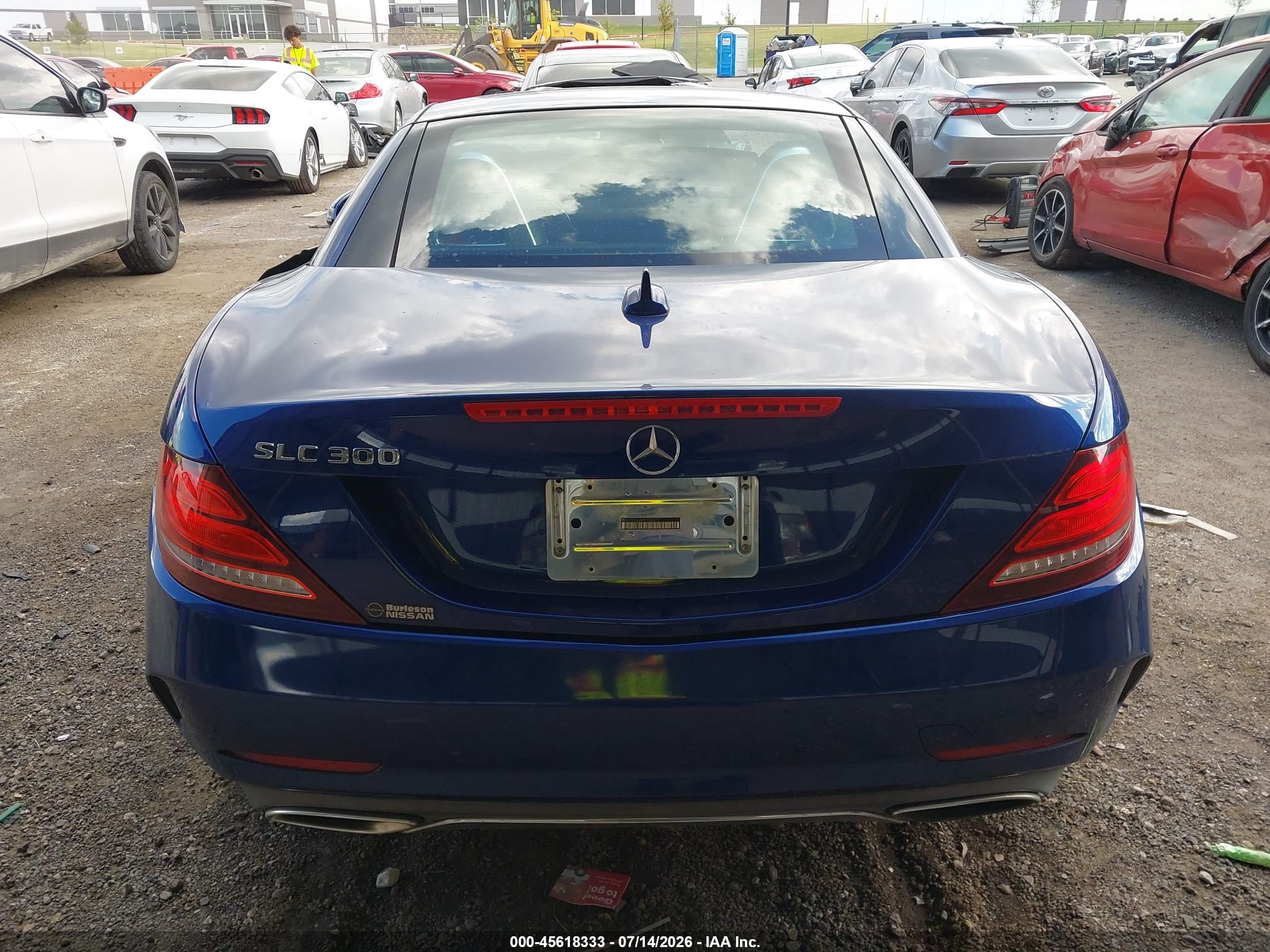 2017 MERCEDES-BENZ SLC 300 SLC300