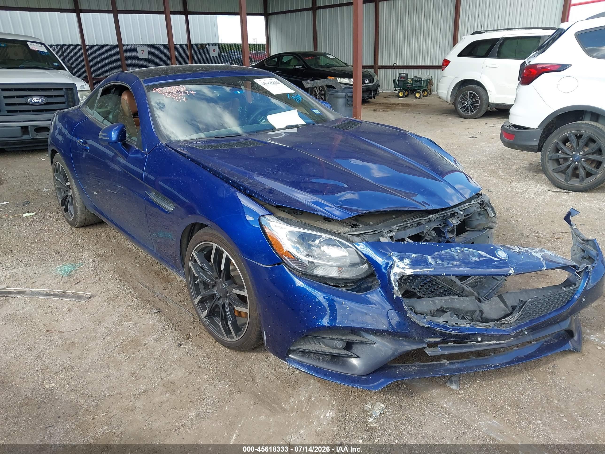 2017 MERCEDES-BENZ SLC 300 SLC300