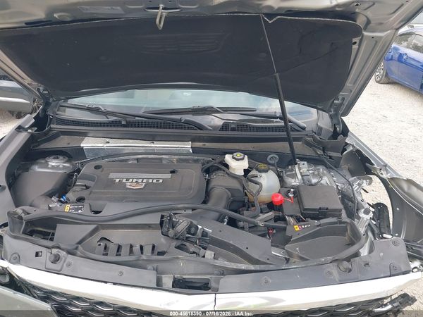 2024 CADILLAC XT4 FWD LUXURY