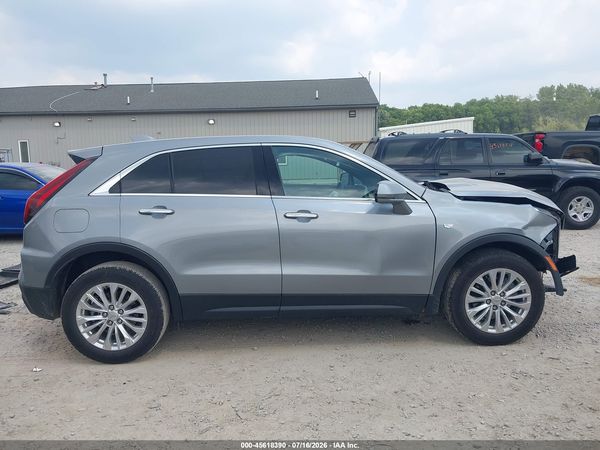 2024 CADILLAC XT4 FWD LUXURY