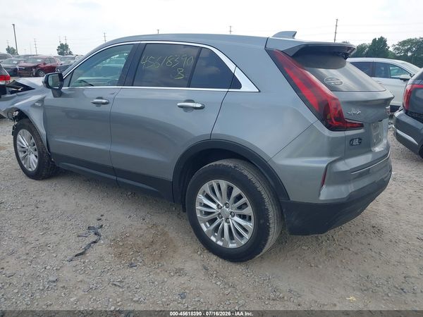 2024 CADILLAC XT4 FWD LUXURY