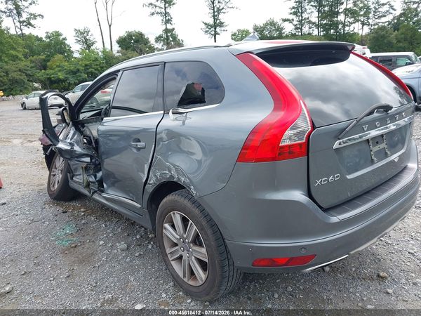 2017 VOLVO XC60 T5 INSCRIPTION