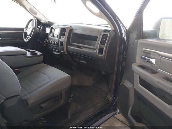 2019 RAM 1500 CLASSIC TRADESMAN  4X2 8' BOX