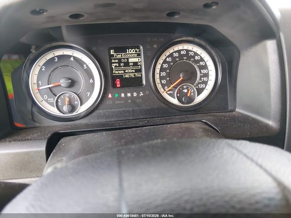 2019 RAM 1500 CLASSIC TRADESMAN  4X2 8' BOX