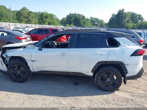 2020 TOYOTA RAV4 HYBRID XSE