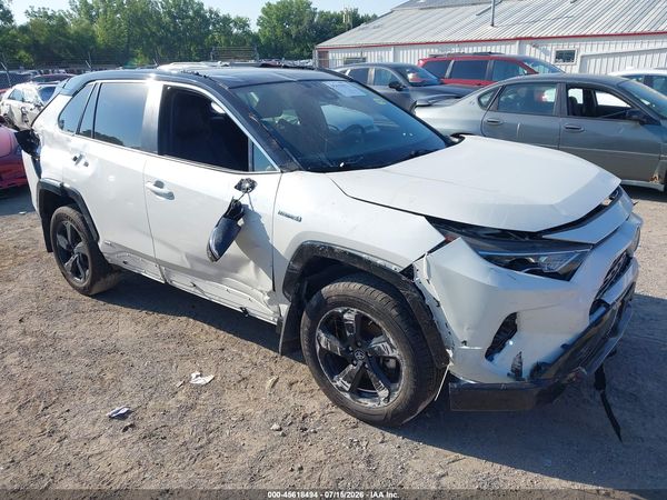 2020 TOYOTA RAV4 HYBRID XSE