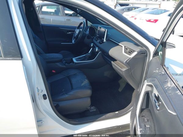 2020 TOYOTA RAV4 HYBRID XSE