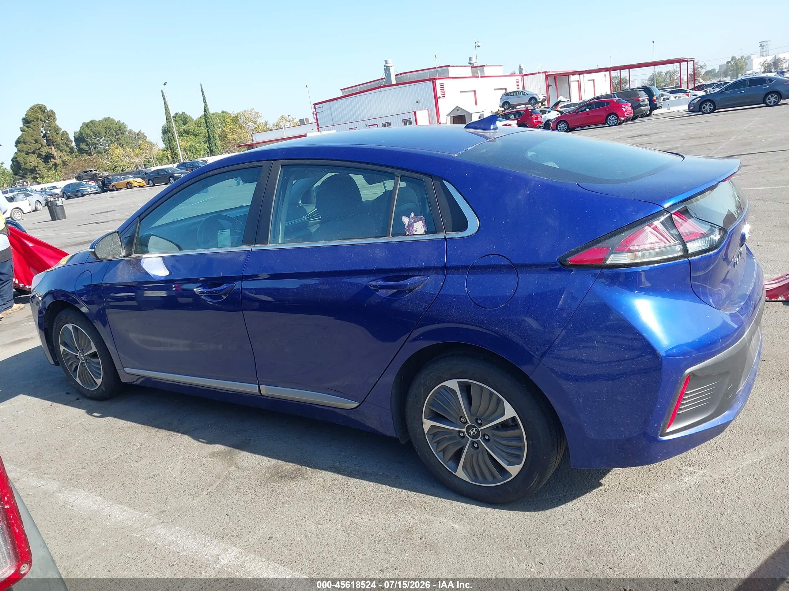 2022 HYUNDAI IONIQ PLUG-IN HYBRID SEL