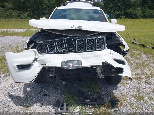 2019 JEEP GRAND CHEROKEE LAREDO E 4X4