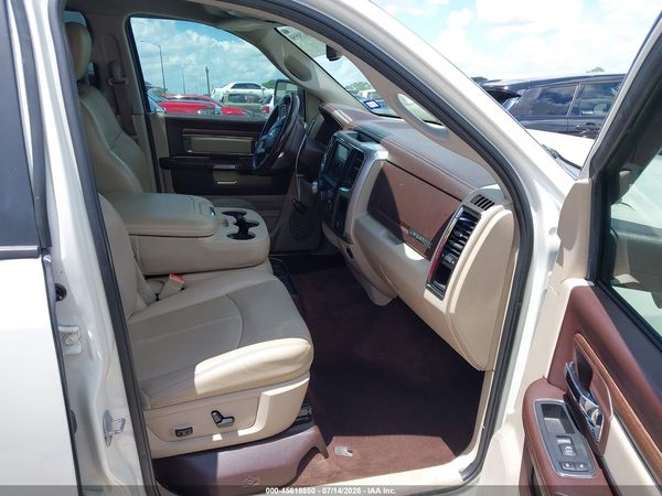 2018 RAM 1500 LARAMIE  4X2 5'7 BOX