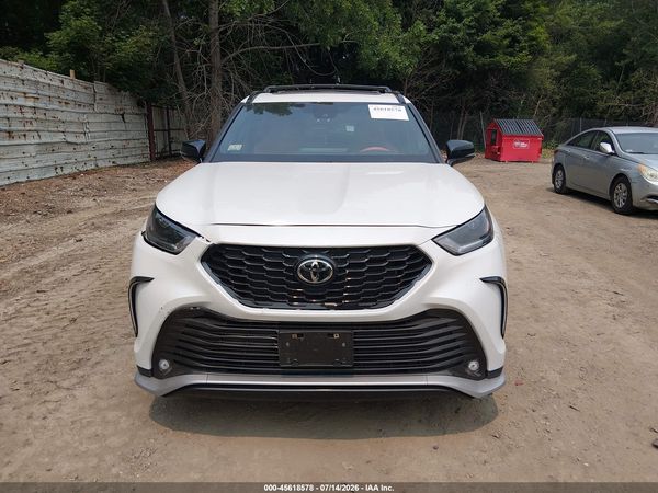 2023 TOYOTA HIGHLANDER XSE