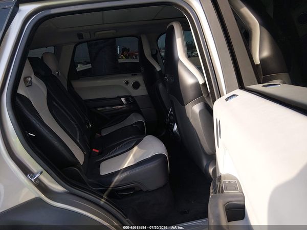 2019 LAND ROVER RANGE ROVER SPORT SVR