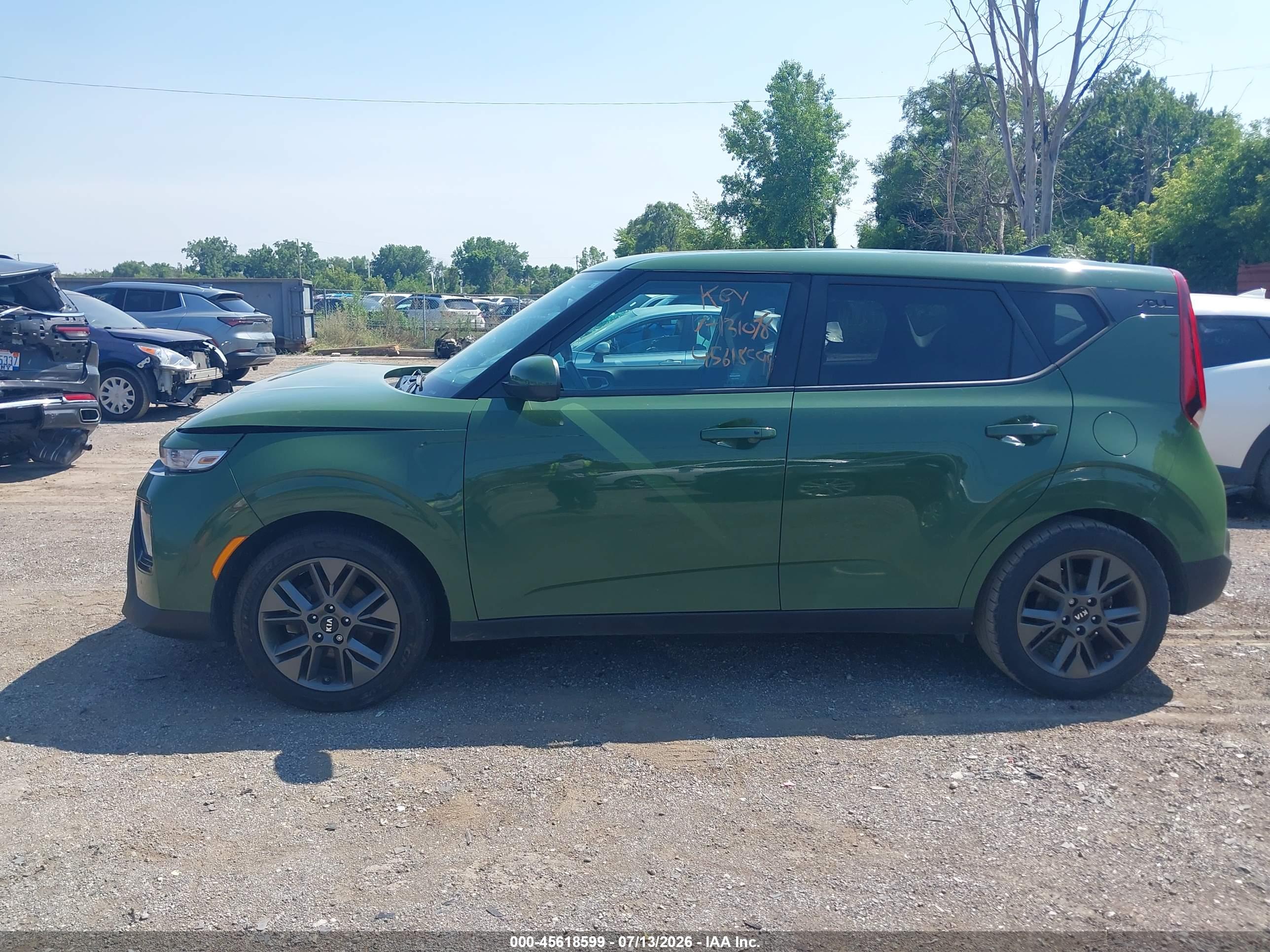 2021 KIA SOUL EX