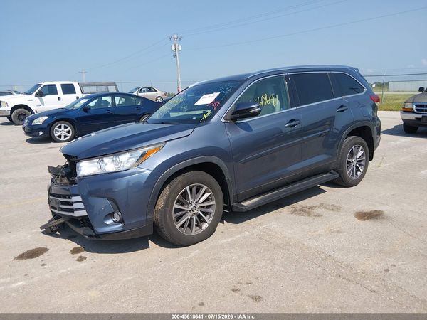 2019 TOYOTA HIGHLANDER XLE