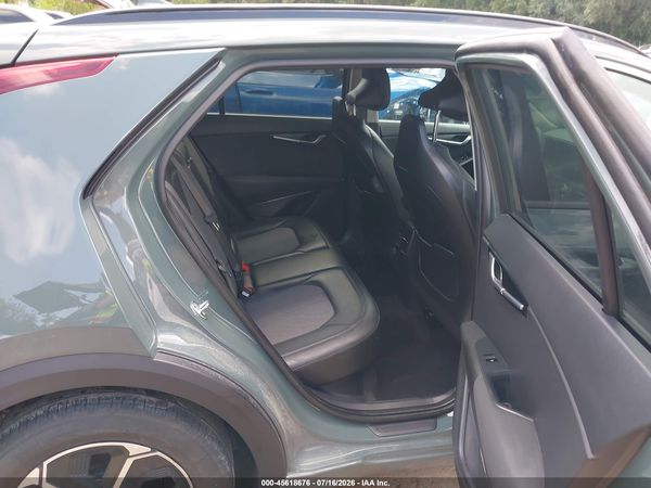 2024 KIA NIRO EX