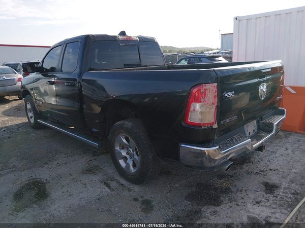 2022 RAM 1500 BIG HORN  4X4 6'4 BOX