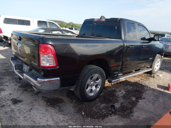 2022 RAM 1500 BIG HORN  4X4 6'4 BOX