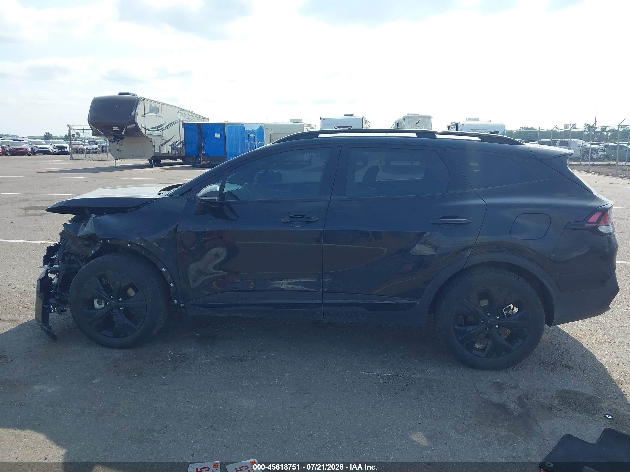2025 KIA SPORTAGE X-LINE