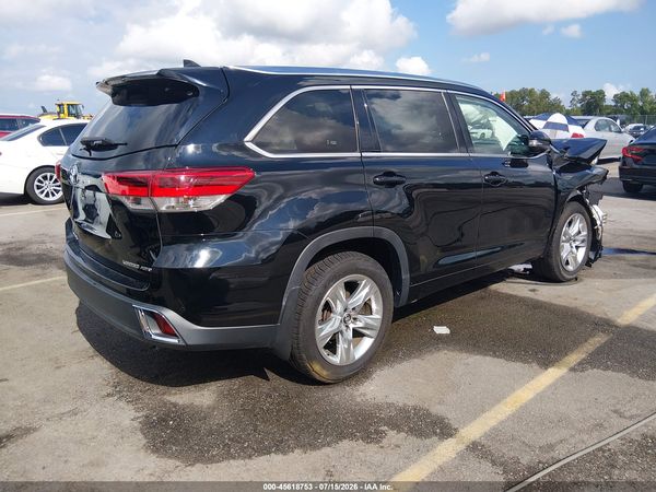 2019 TOYOTA HIGHLANDER LIMITED
