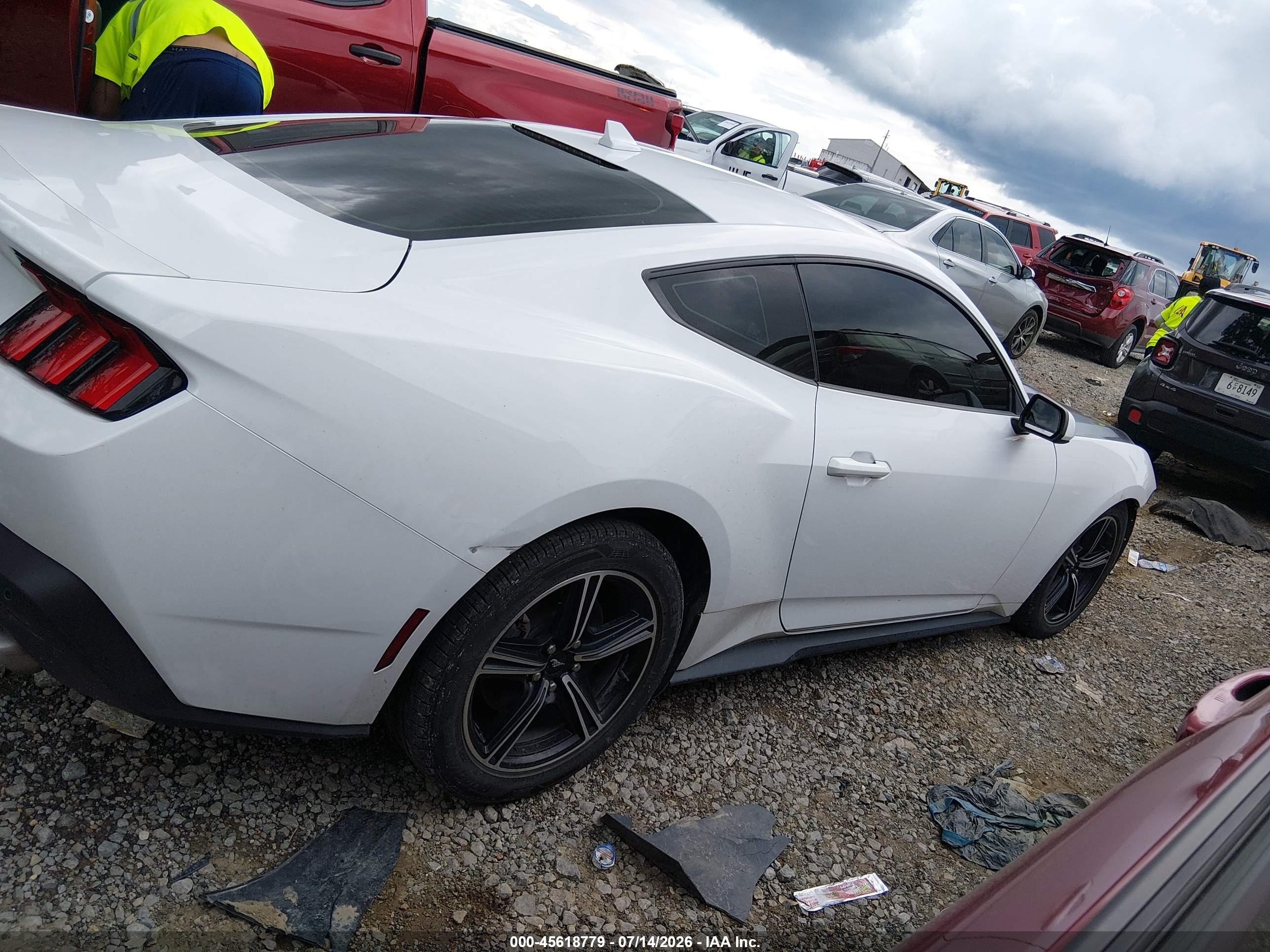 2024 FORD MUSTANG ECOBOOST FASTBACK