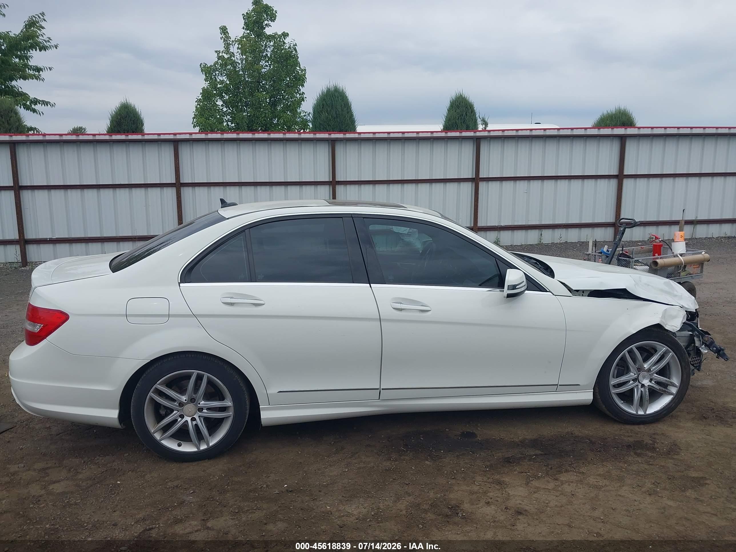 2012 MERCEDES-BENZ C 300 SPORT 4MATIC