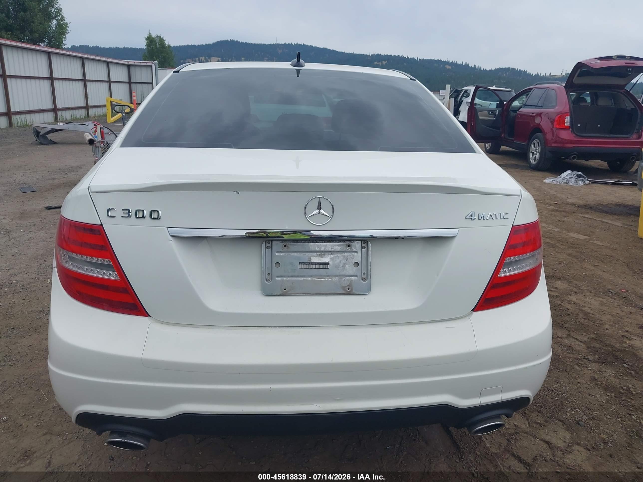 2012 MERCEDES-BENZ C 300 SPORT 4MATIC