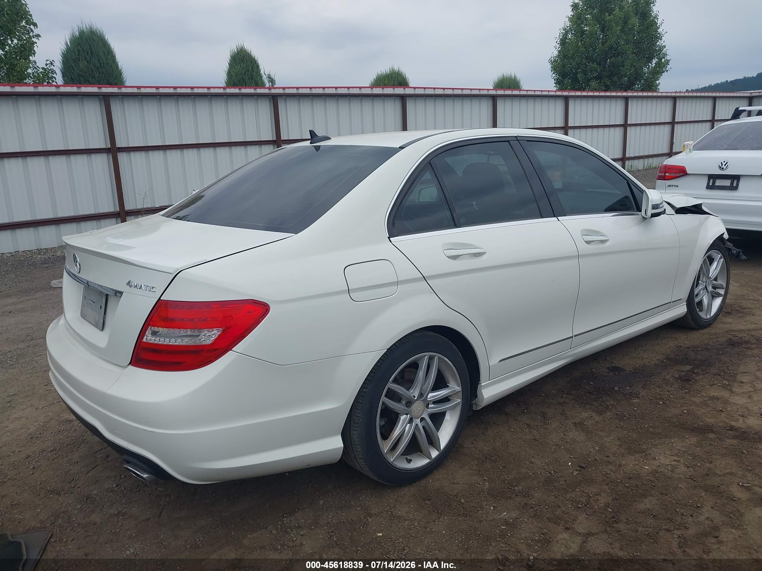 2012 MERCEDES-BENZ C 300 SPORT 4MATIC