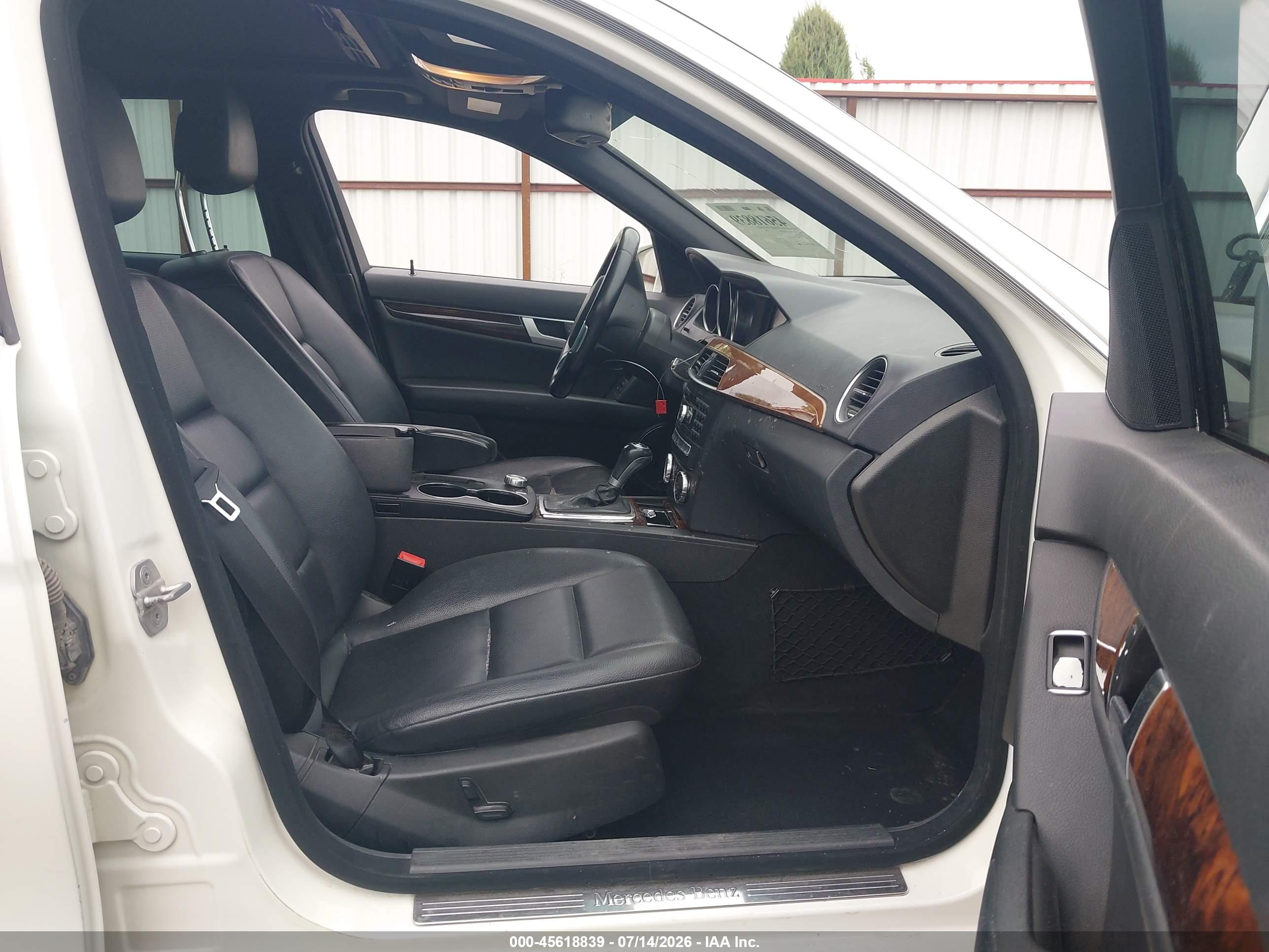 2012 MERCEDES-BENZ C 300 SPORT 4MATIC