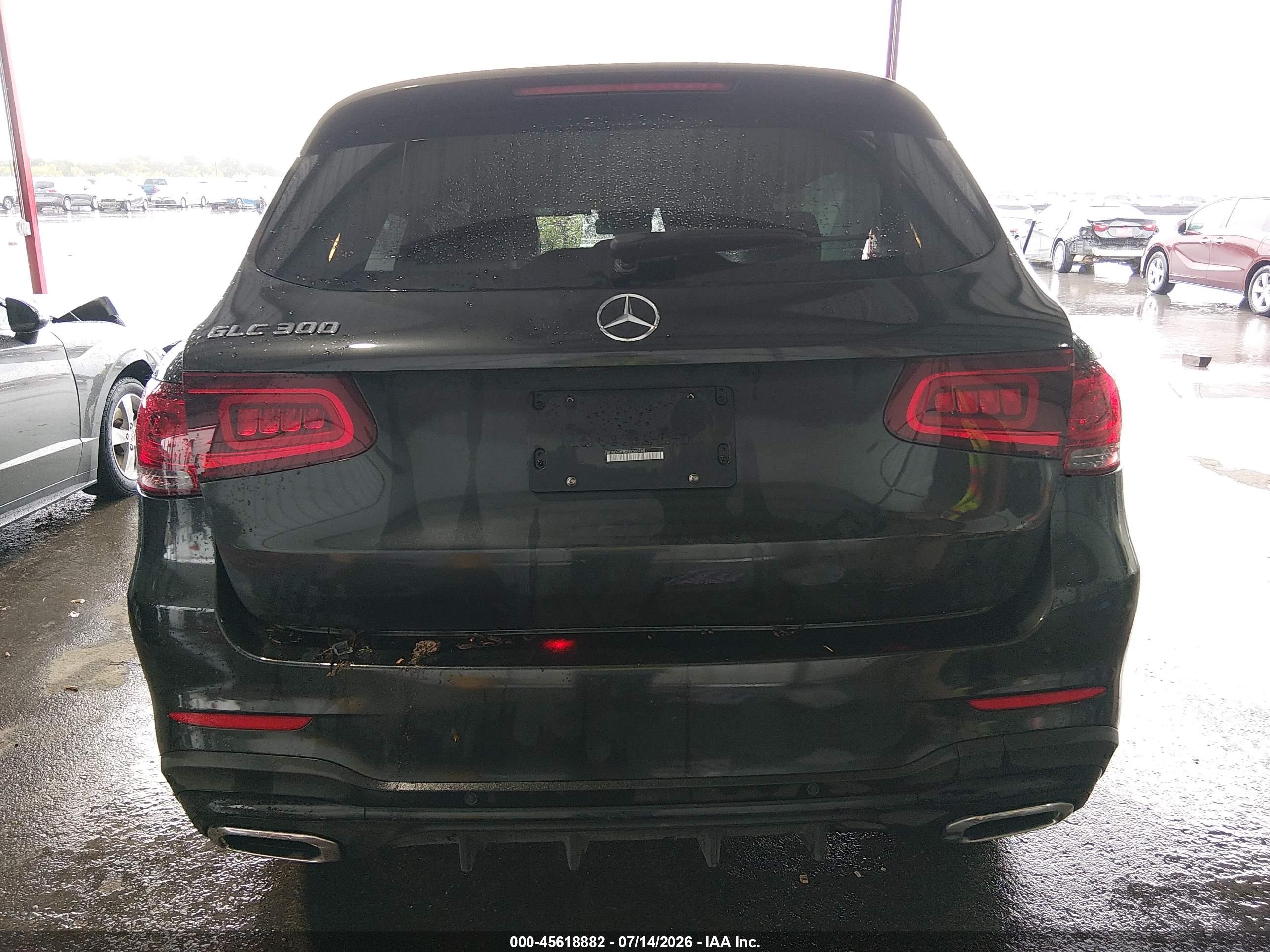 2022 MERCEDES-BENZ GLC 300 4MATIC SUV