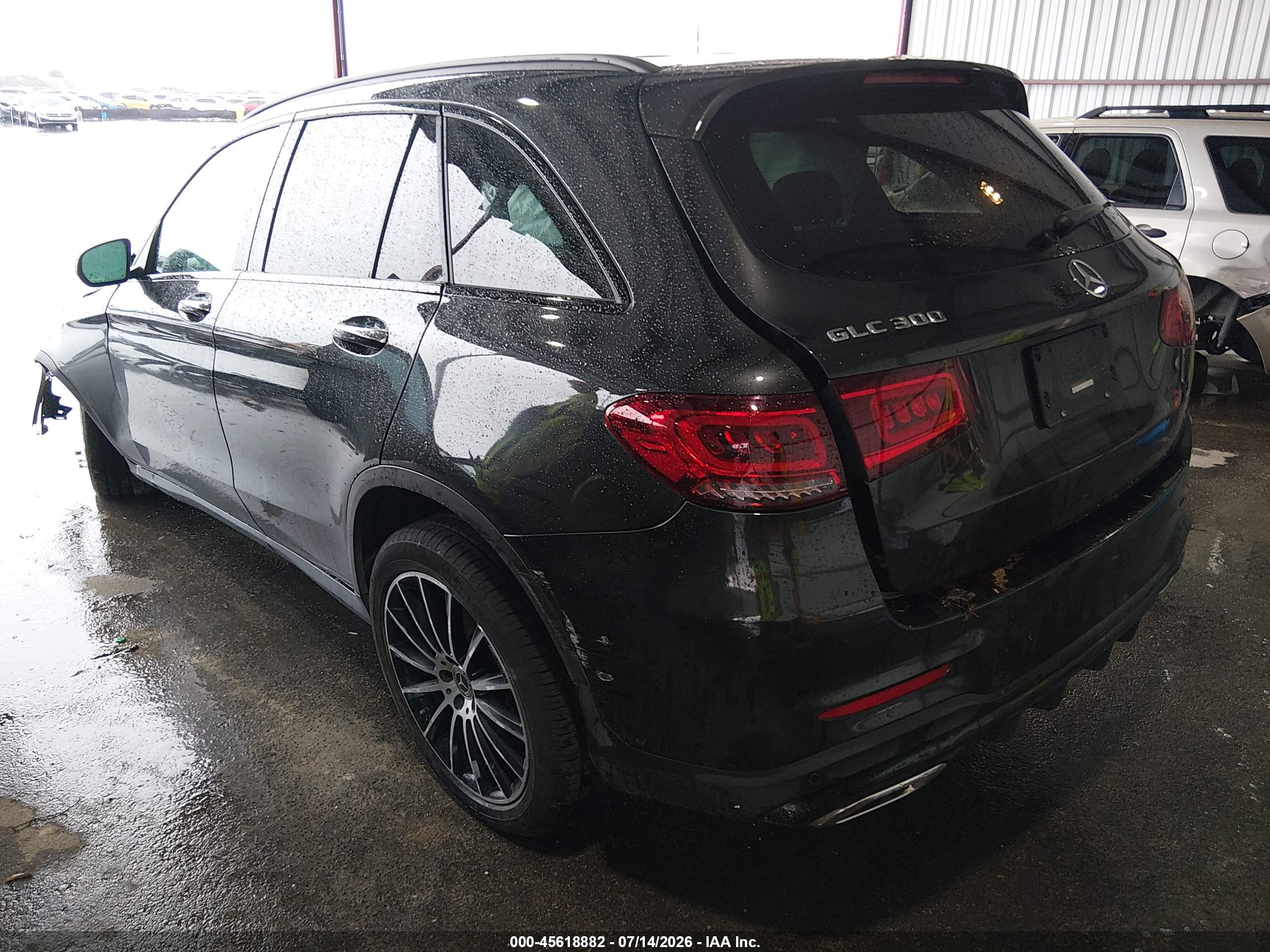 2022 MERCEDES-BENZ GLC 300 4MATIC SUV