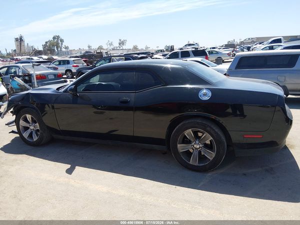 2015 DODGE CHALLENGER SXT