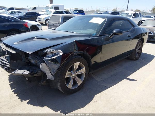 2015 DODGE CHALLENGER SXT