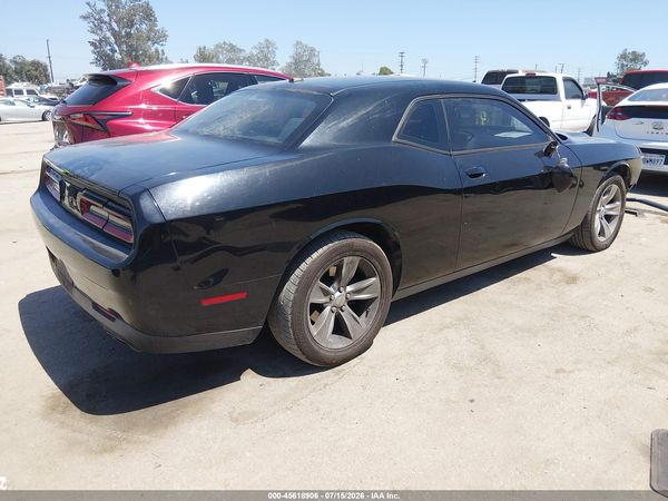 2015 DODGE CHALLENGER SXT