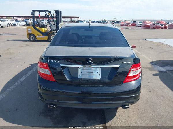 2011 MERCEDES-BENZ C 300 C300 4-MATIC