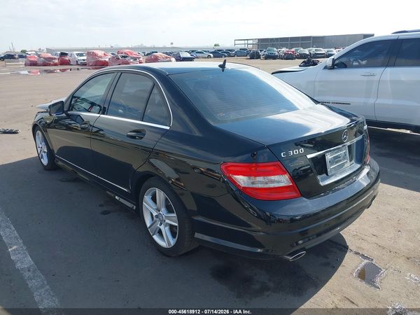 2011 MERCEDES-BENZ C 300 C300 4-MATIC
