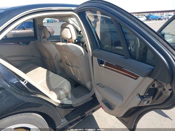 2011 MERCEDES-BENZ C 300 C300 4-MATIC