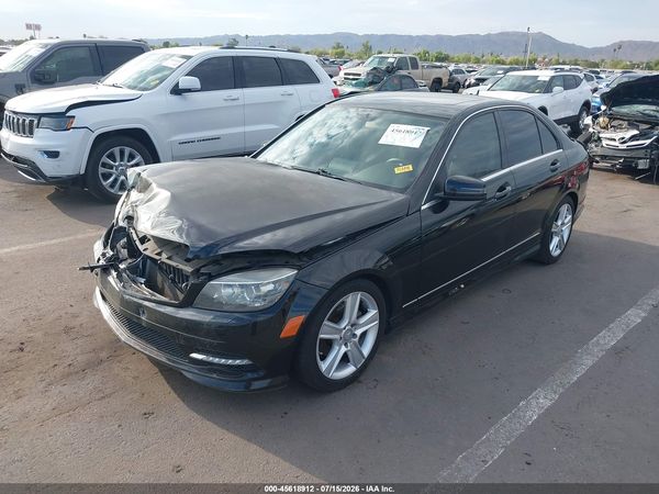 2011 MERCEDES-BENZ C 300 C300 4-MATIC