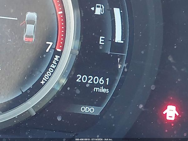 2017 LEXUS IS 200T