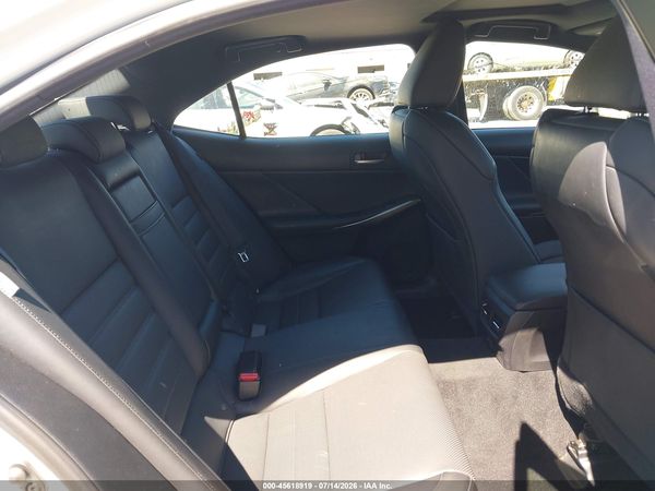 2017 LEXUS IS 200T